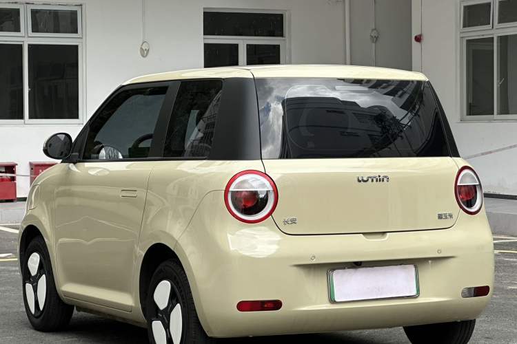 Used CHANGAN NEVO Lumin 2022 210km Sweet Edition Exterior 3