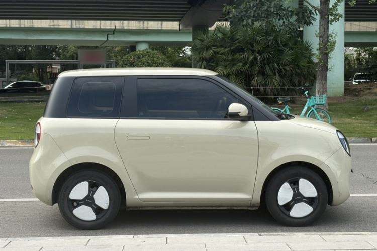 Used CHANGAN NEVO Lumin 2022 210km Sweet Edition Exterior 4
