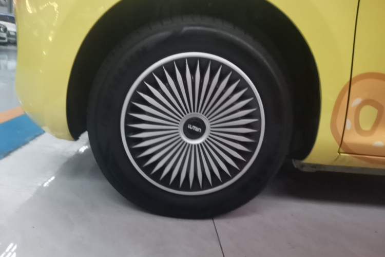 Used CHANGAN NEVO Lumin 2022 155 km – Refreshingly Sweet Edition Exterior 4