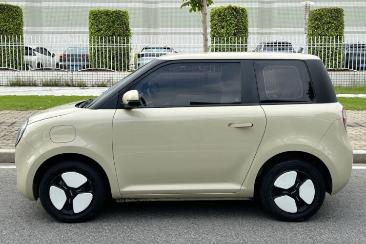 Used CHANGAN NEVO Lumin 2022 155 km – Refreshingly Sweet Edition Exterior 4