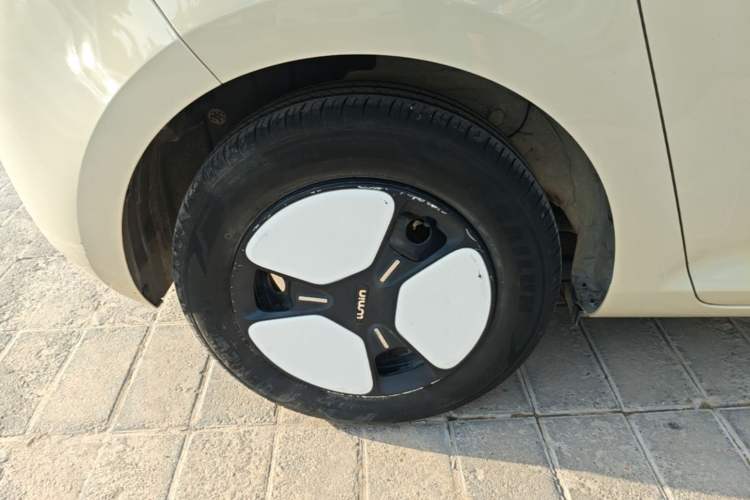 Used CHANGAN NEVO Lumin 2022 155 km – Refreshingly Sweet Edition Exterior 5