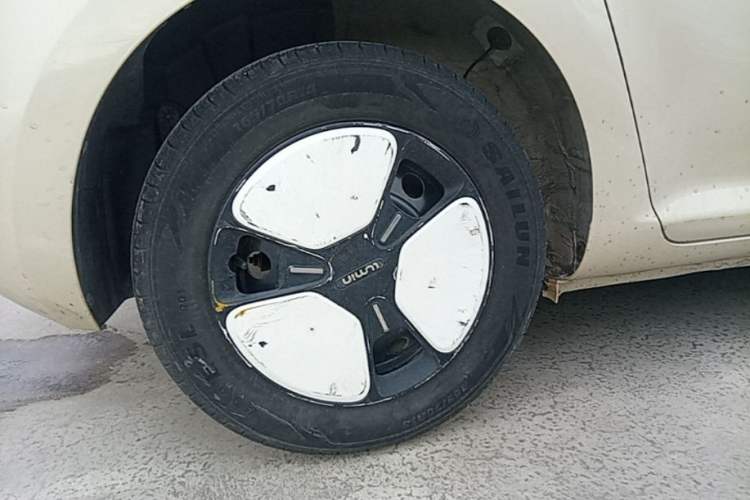 Used CHANGAN NEVO Lumin 2022 210km Sweet Edition Exterior 5