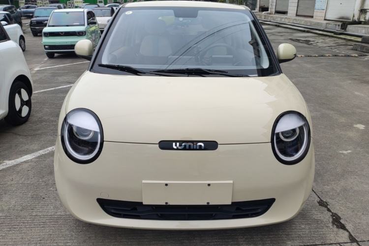 Used CHANGAN NEVO Lumin 2022 210km Sweet Edition Front