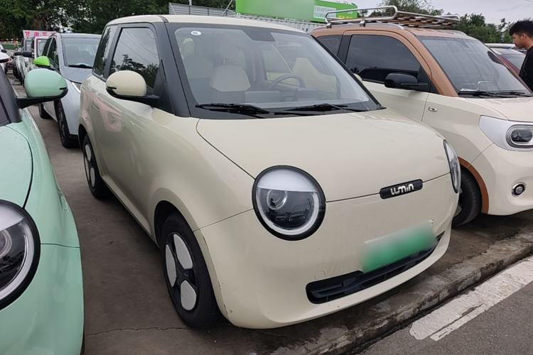 Used CHANGAN NEVO Lumin 2022 210km Sweet Edition Front Right 45 Deg