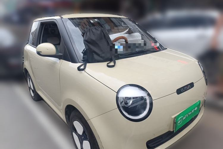Used CHANGAN NEVO Lumin 2022 155 km – Refreshingly Sweet Edition Front Right 45 Deg