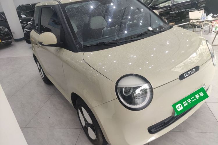 Used CHANGAN NEVO Lumin 2022 155 km – Refreshingly Sweet Edition Front Right 45 Deg