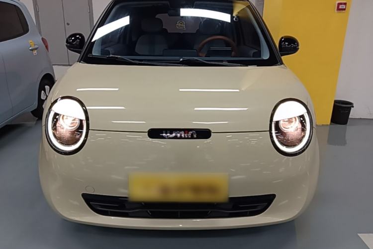 Used CHANGAN NEVO Lumin 2022 210km Sweet Edition Front