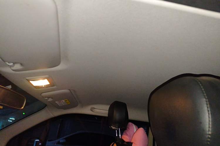 Used CHANGAN NEVO Lumin 2022 155 km – Refreshingly Sweet Edition Headliner