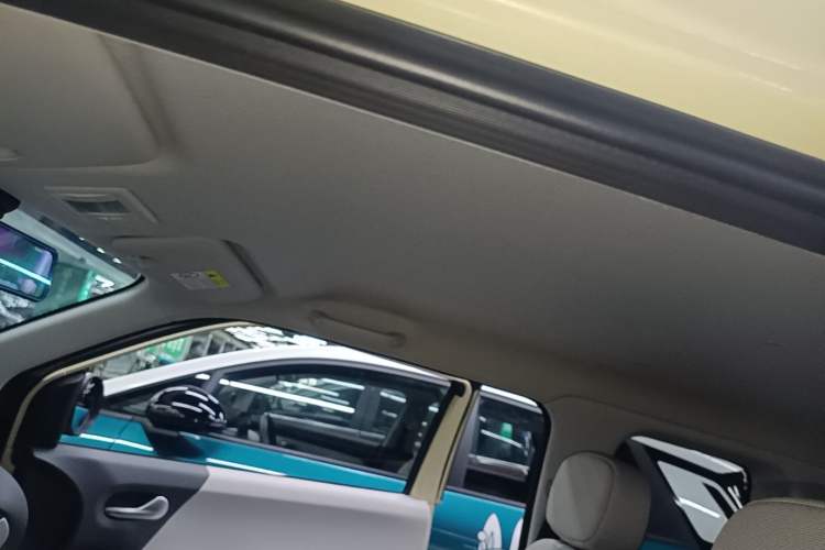 Used CHANGAN NEVO Lumin 2022 210km Sweet Edition Headliner