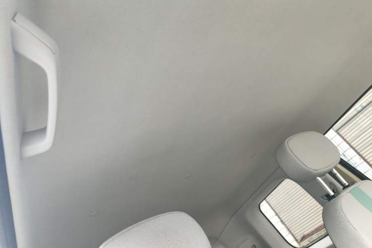 Used CHANGAN NEVO Lumin 2022 210km Sweet Edition Headliner