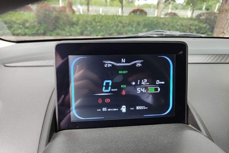 Used CHANGAN NEVO Lumin 2022 210km Sweet Edition Instrument Cluster
