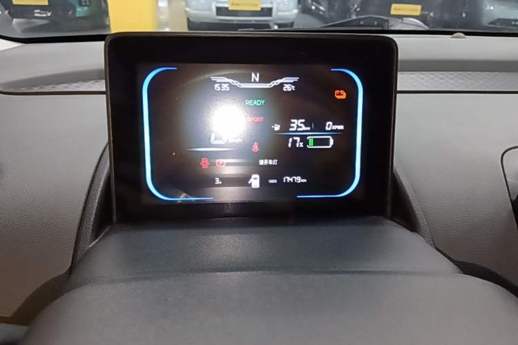 Used CHANGAN NEVO Lumin 2022 210km Sweet Edition Instrument Cluster