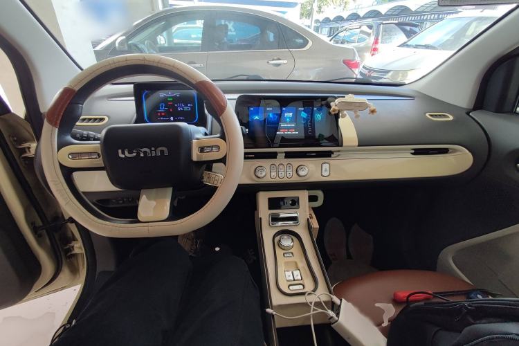 Used CHANGAN NEVO Lumin 2022 210km Sweet Edition Interior 2
