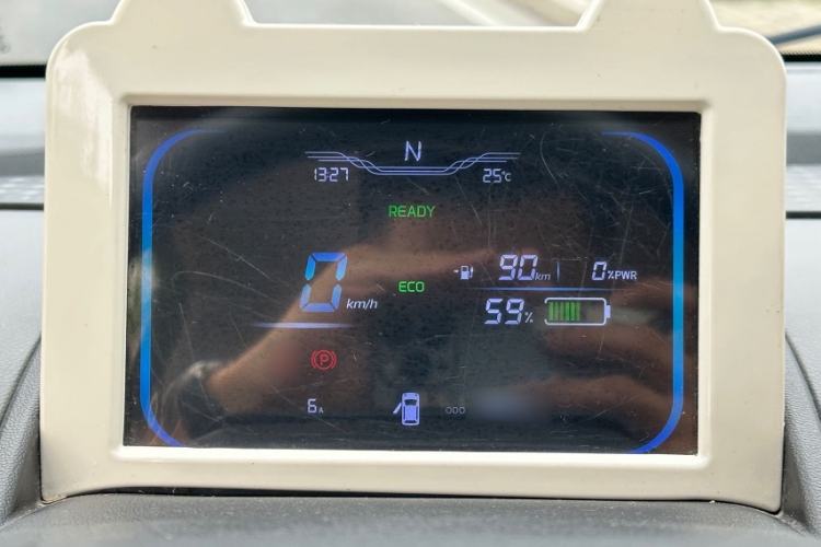 Used CHANGAN NEVO Lumin 2022 155 km – Refreshingly Sweet Edition Interior 2