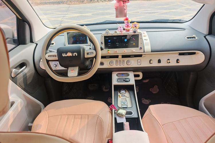 Used CHANGAN NEVO Lumin 2022 210km Sweet Edition Interior 3