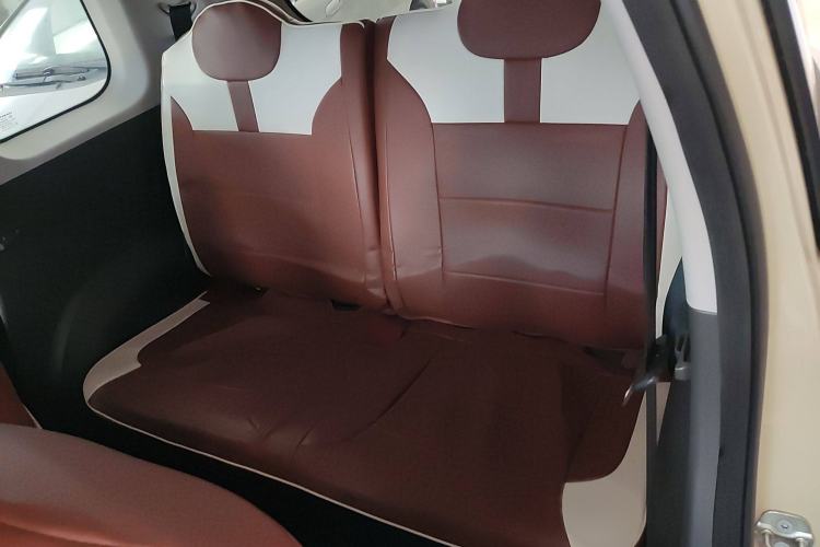 Used CHANGAN NEVO Lumin 2022 210km Sweet Edition Interior 4