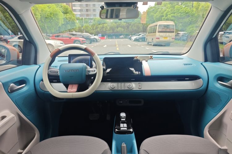 Used CHANGAN NEVO Lumin 2022 210km Sweet Edition Interior 4