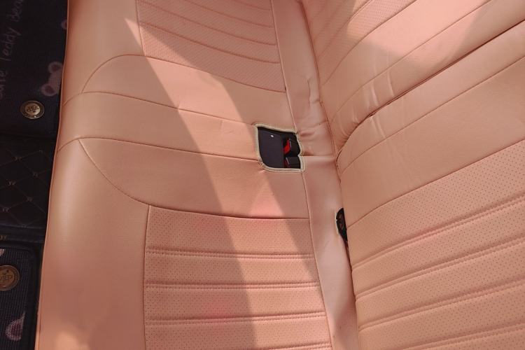 Used CHANGAN NEVO Lumin 2022 210km Sweet Edition Interior 4