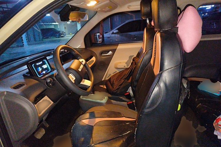 Used CHANGAN NEVO Lumin 2022 155 km – Refreshingly Sweet Edition Left Front Seat
