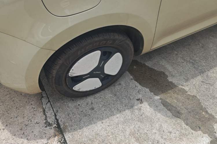 Used CHANGAN NEVO Lumin 2022 210km Sweet Edition Left Front Wheel Hub