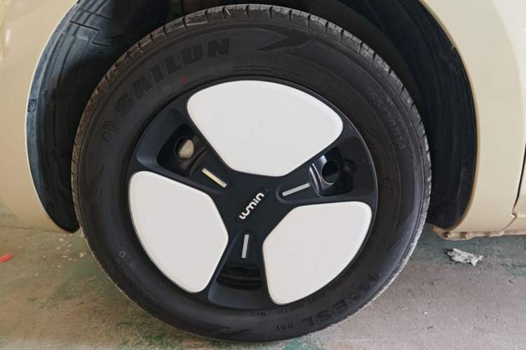 Used CHANGAN NEVO Lumin 2022 210km Sweet Edition Left Front Wheel Hub