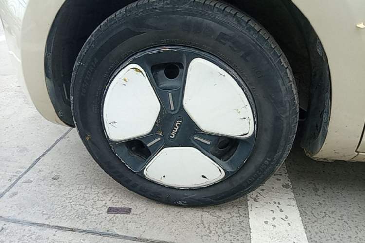Used CHANGAN NEVO Lumin 2022 210km Sweet Edition Left Front Wheel Hub