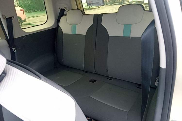 Used CHANGAN NEVO Lumin 2022 210km Sweet Edition Left Rear Seat