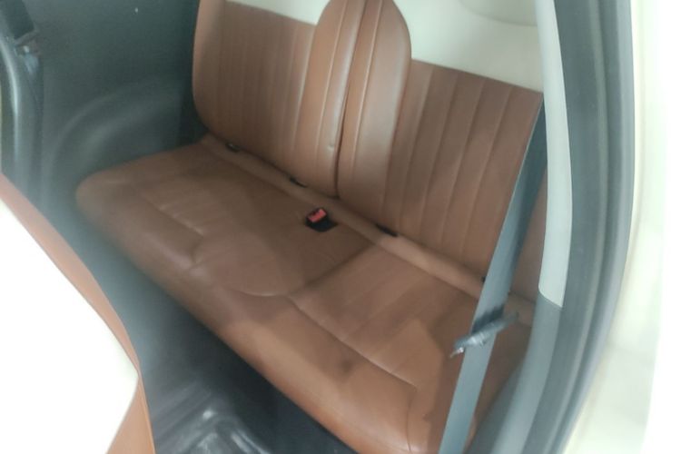 Used CHANGAN NEVO Lumin 2022 155 km – Refreshingly Sweet Edition Left Rear Seat