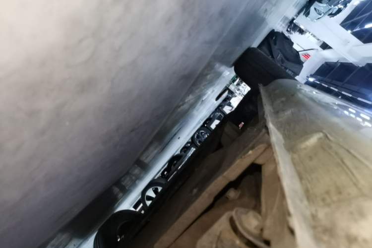 Used CHANGAN NEVO Lumin 2022 155 km – Refreshingly Sweet Edition Left Side Sill