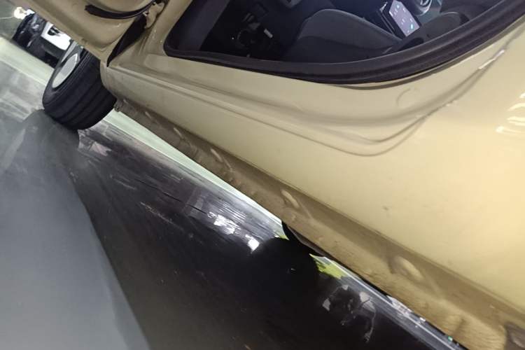 Used CHANGAN NEVO Lumin 2022 210km Sweet Edition Left Side Sill