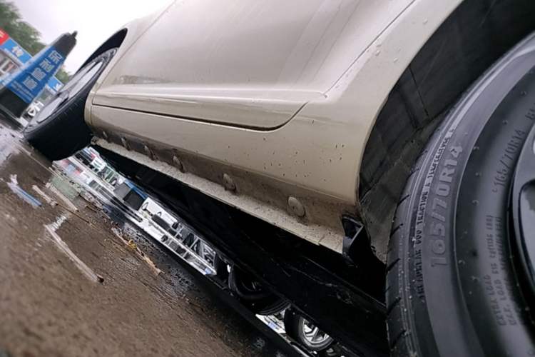 Used CHANGAN NEVO Lumin 2022 210km Sweet Edition Left Side Sill