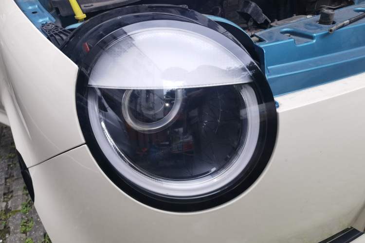 Used CHANGAN NEVO Lumin 2022 210km Sweet Edition Right Front Headlight
