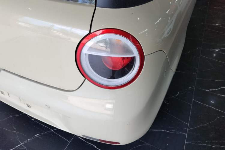 Used CHANGAN NEVO Lumin 2022 210km Sweet Edition Right Rear Taillight