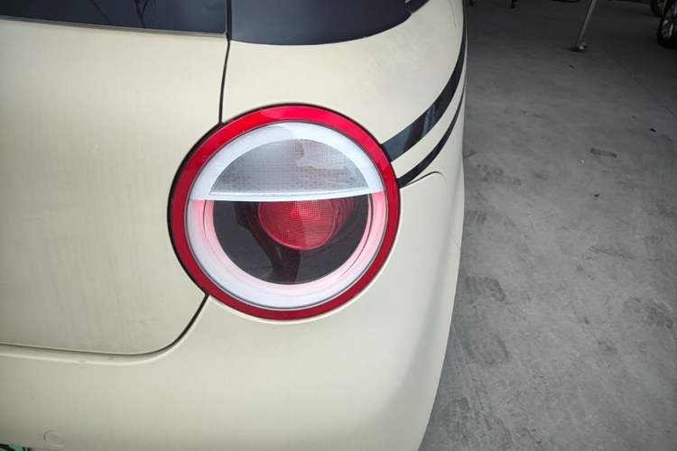 Used CHANGAN NEVO Lumin 2022 210km Sweet Edition Right Rear Taillight