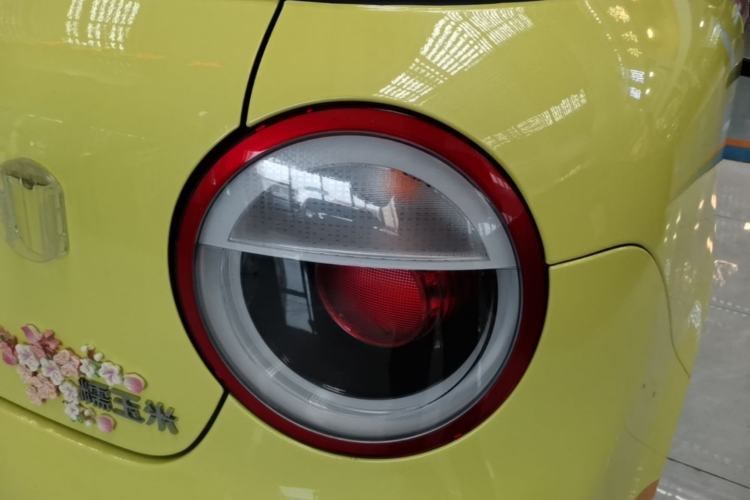 Used CHANGAN NEVO Lumin 2022 155 km – Refreshingly Sweet Edition Right Rear Taillight