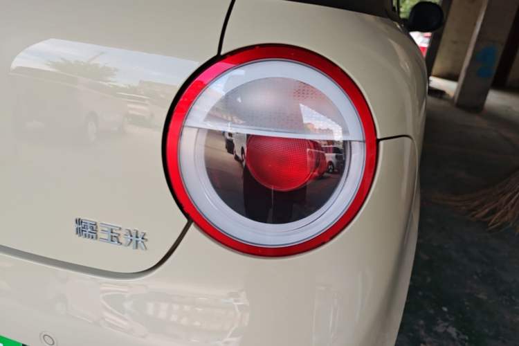 Used CHANGAN NEVO Lumin 2022 210km Sweet Edition Right Rear Taillight