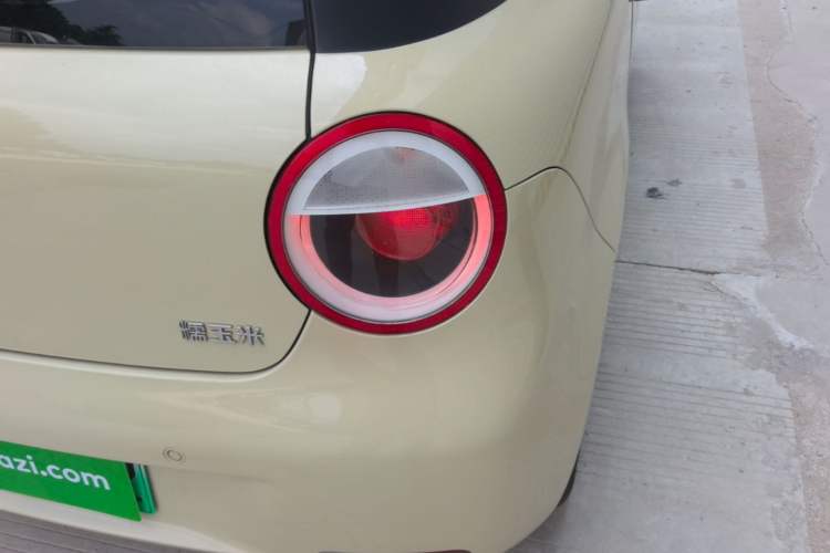 Used CHANGAN NEVO Lumin 2022 301km Honey-Sweet Version Right Rear Taillight