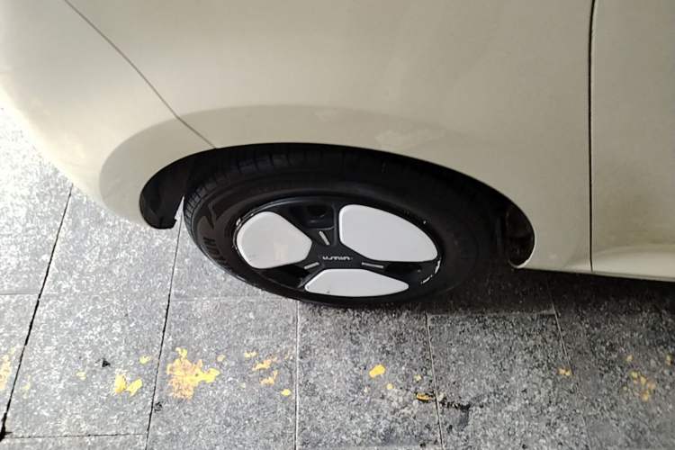 Used CHANGAN NEVO Lumin 2022 210km Sweet Edition Right Rear Wheel Hub