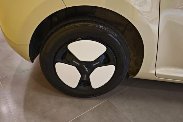 Used CHANGAN NEVO Lumin 2022 210km Sweet Edition Right Rear Wheel Hub