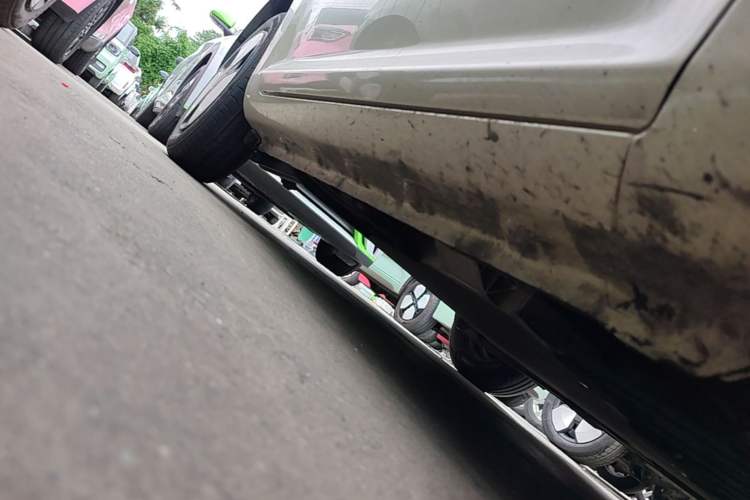 Used CHANGAN NEVO Lumin 2022 210km Sweet Edition Right Side Sill