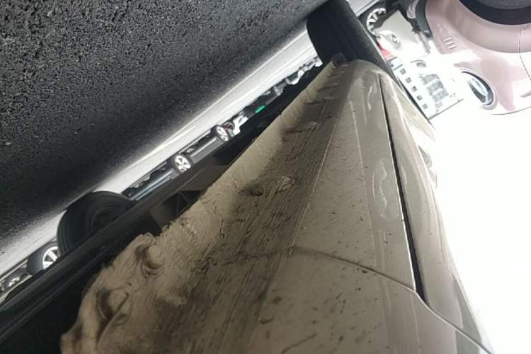 Used CHANGAN NEVO Lumin 2022 210km Sweet Edition Right Side Sill