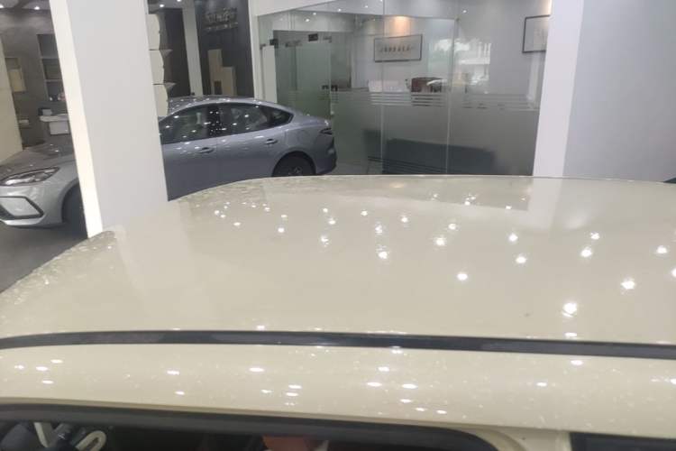 Used CHANGAN NEVO Lumin 2022 155 km – Refreshingly Sweet Edition Roof