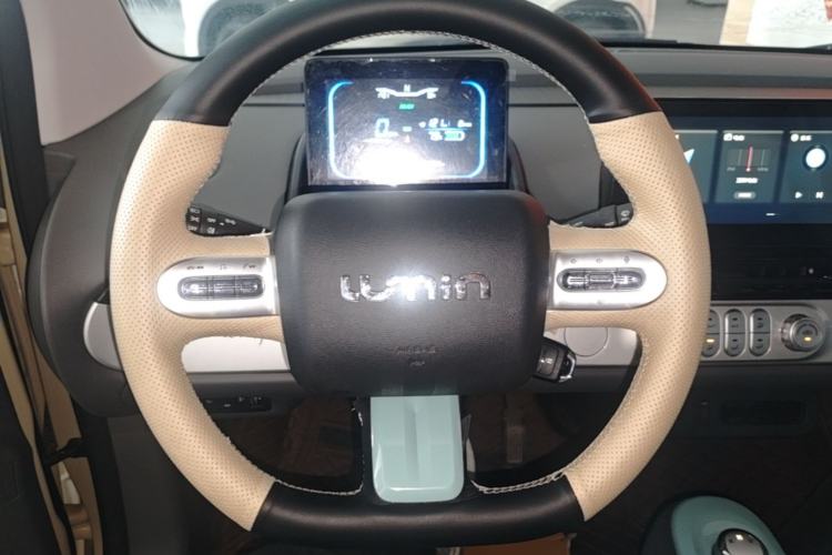 Used CHANGAN NEVO Lumin 2022 155 km – Refreshingly Sweet Edition Steering Wheel