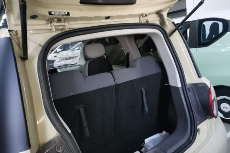 Used CHANGAN NEVO Lumin 2022 155 km – Refreshingly Sweet Edition Trunk