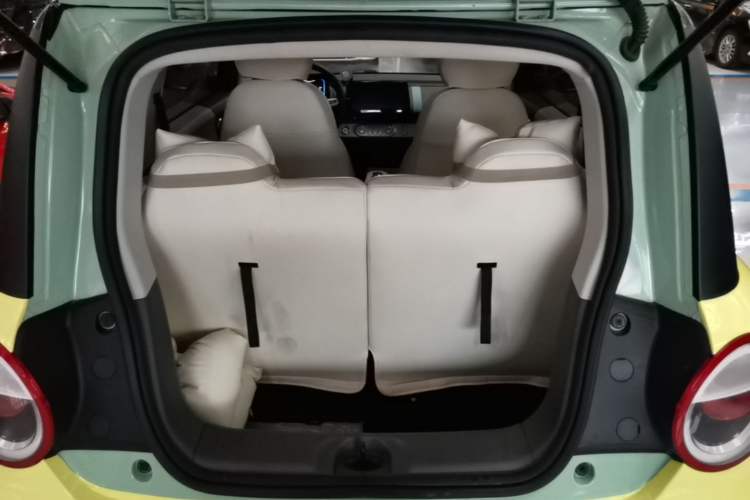 Used CHANGAN NEVO Lumin 2022 155 km – Refreshingly Sweet Edition Trunk