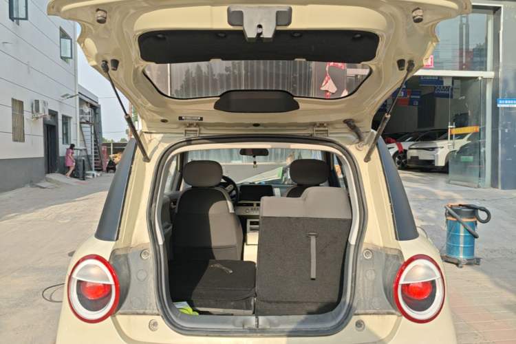 Used CHANGAN NEVO Lumin 2022 155 km – Refreshingly Sweet Edition Trunk