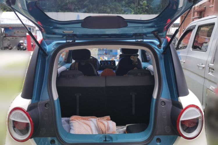 Used CHANGAN NEVO Lumin 2022 210km Sweet Edition Trunk