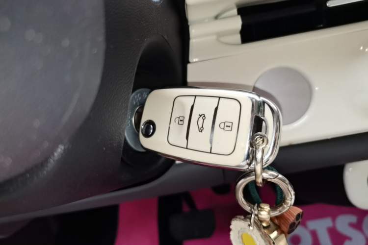 Used CHANGAN NEVO Lumin 2022 210km Sweet Edition Vehicle Key