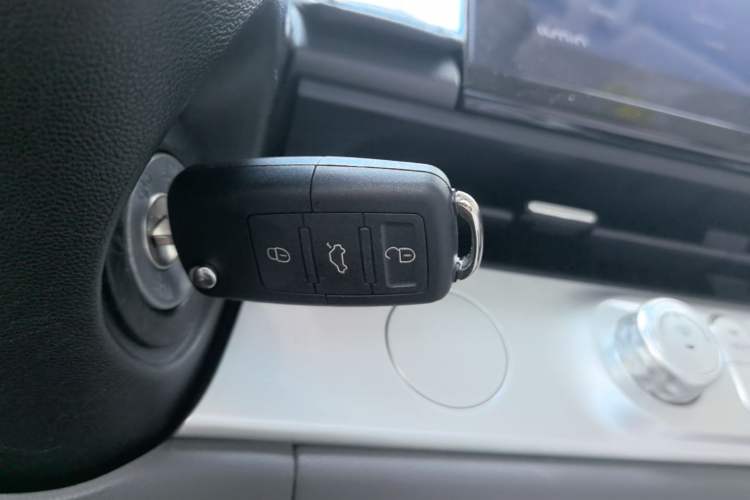 Used CHANGAN NEVO Lumin 2022 301km Honey-Sweet Version Vehicle Key