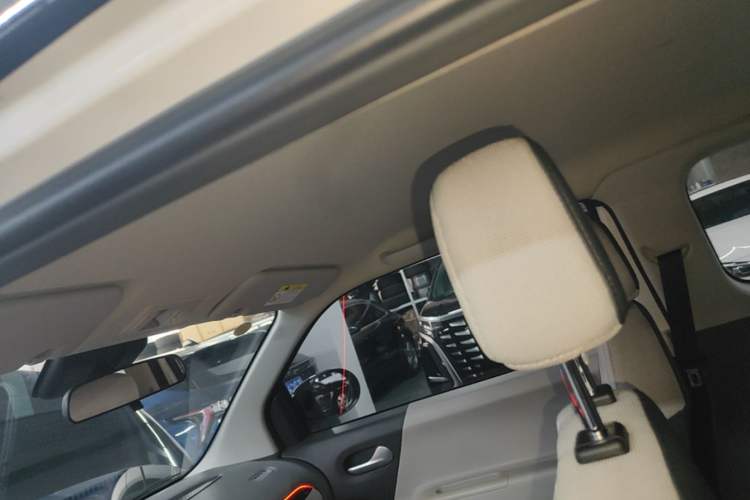 Used CHANGAN NEVO Lumin 2023 205km Xiangqin Version Headliner
